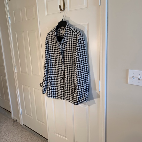 Coldwater Creek Jackets & Blazers - Coldwater Creek black/white houndstooth jacket